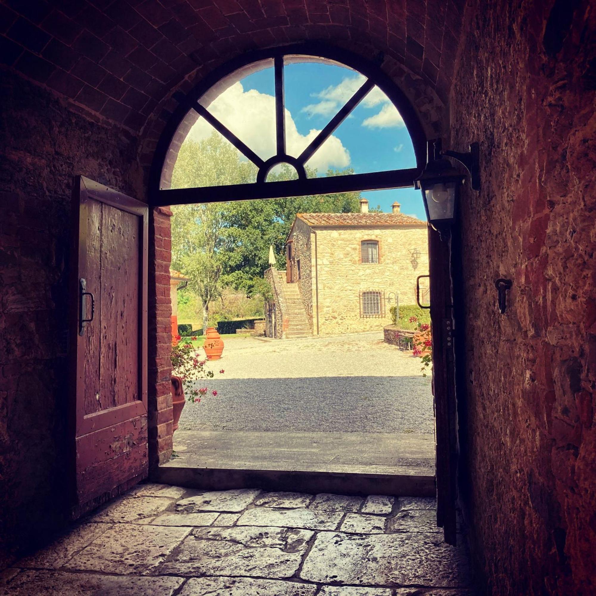 Podere La Chiusella B&B Раполано-Терме Экстерьер фото